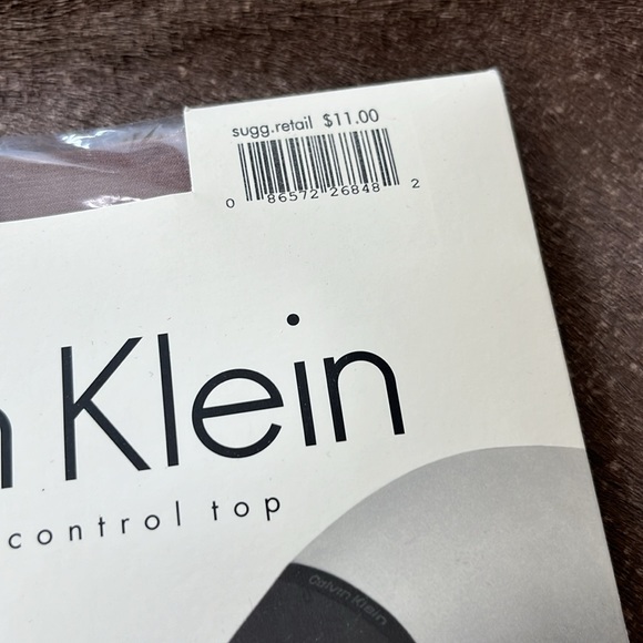 Calvin Klein Matte Sheer Control Top Tights Pantyhose Medium 2 C - Picture 2 of 6